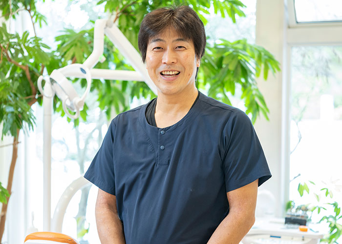 こころ歯科クリニック院長　青戸光紀先生写真