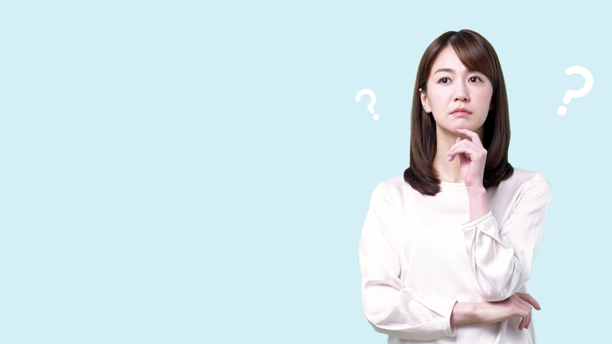 虫歯を放置するとどうなるか考える女性